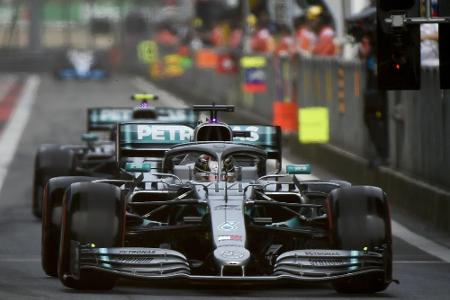 Hamilton fährt zweitem Saisonsieg entgegen