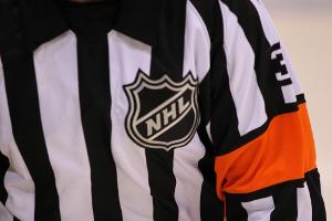 NHL sperrt Skandalprofi Wojnow auch für die kommende Saison