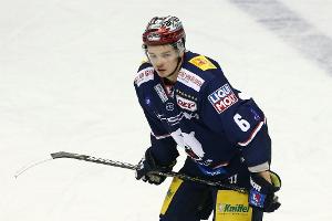 Eishockey: Eisbären Berlin binden Trio langfristig