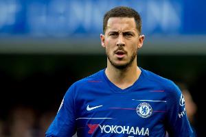 Hazard überragt: Chelsea klettert auf Platz drei