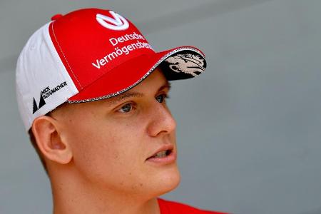 Erste Testfahrt im Ferrari: Schumacher nur von Verstappen geschlagen