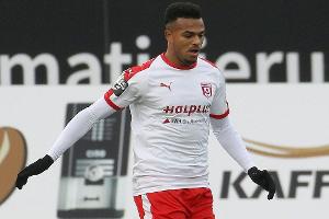 3. Liga: Halle klettert auf Platz drei