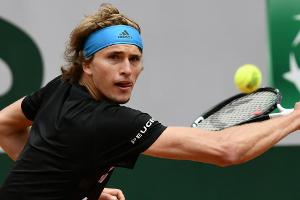 Marathon-Krimi: Zverev startet mit Sieg in die French Open