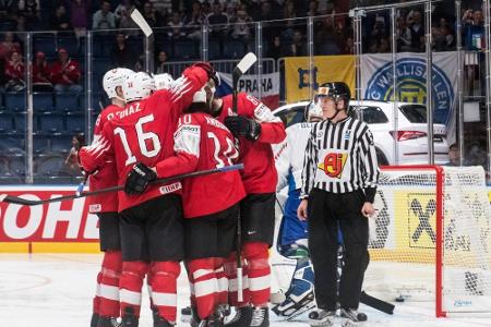 Eishockey-WM: Vizeweltmeister Schweiz startet mit Kantersieg