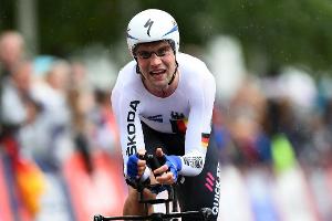 Schachmann in Kalifornien aus Top Ten gefallen - Pogacar vorn