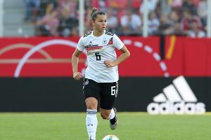 Zwei Tage vor WM-Start: DFB-Küken Oberdorf schreibt Klausur