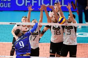 Nations League: Volleyballer unterliegen Frankreich