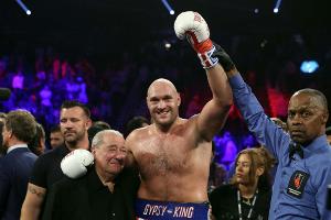 Schwarz verpasst Überraschung gegen Fury