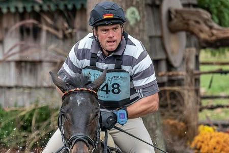 Luhmühlen: Ostholt vor Springen Zwölfter