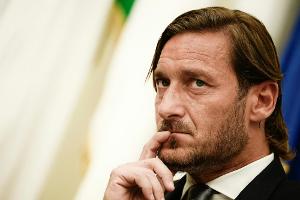 Abschied nach 25 Jahren: AS Rom verliert Vereins-Ikone Totti