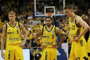 Alba will kühlen Kopf bewahren: "Ob die Pfiffe richtig sind oder nicht"