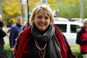 DFB-Führung: Grünen-Politikerin Roth plädiert für Doppelspitze mit Frau