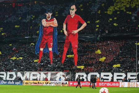 Ribéry und seinem kongenialen Flügelpartner Arjen Robben widmen die FCB-Anhäger die legendäre 'Badman & Robben'-Choreographi...