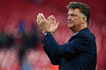 Das unrühmliche Ende beim FC Bayern und auch bei Manchester United hängt Louis van Gaal immer noch nach. Der niederländische...