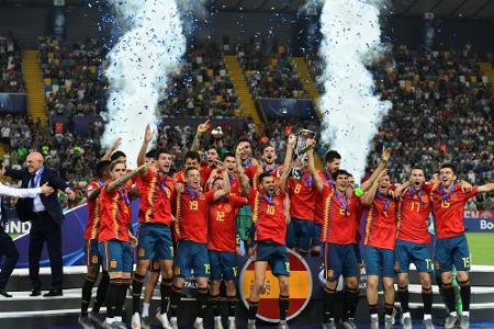 Spanische Pressestimmen: 