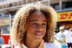 PSG holt niederländisches Wunderkind Simons von Barca