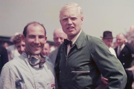 Unvergessen bleibt der Vorfall von Porto, der Hawthorn (r.) letztlich zum Weltmeister macht. Der Ferrari-Mann fährt nach ein...