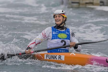 Kanu-Slalom: Funk feiert Heimsieg und löst Olympia-Ticket