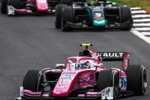 Formel-2-Rennen in Spa nach schwerem Unfall abgebrochen