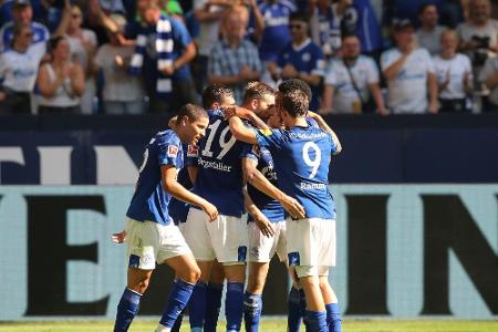 Zwei Eigentore: Hertha verhilft Torlos-Schalkern zum ersten Sieg