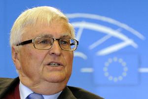 Künftiger DFB-Präsident: Für Zwanziger ist der Machtverlust "zweitrangig"