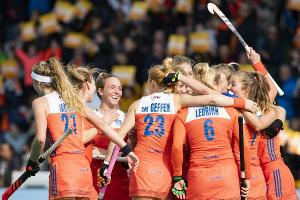 Hockey-EM in Antwerpen: Niederländerinnen erster Finalist