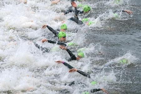 Triathlon-DM: Lindemann feiert Titel-Hattrick