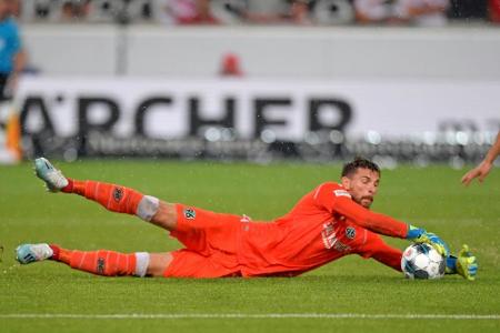 Hannover weiter ohne Sieg - KSC übernimmt Tabellenführung