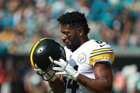 NFL: Brown will alten Helm zurück und droht mit Streik