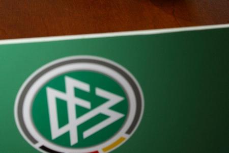 Schneider: DFB-Ethikkommission diskutiert Fall Tönnies