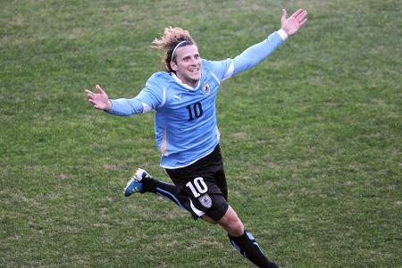 Uruguays Forlan beendet Karriere