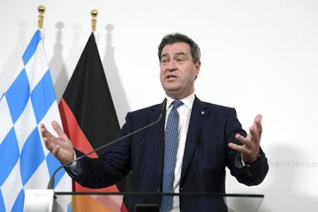 Ministerpräsident Söder empfängt Double-Sieger FC Bayern München