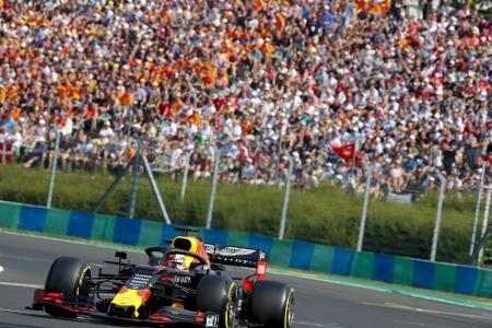 Nach den Boxenstopps: Verstappen bleibt vor Hamilton