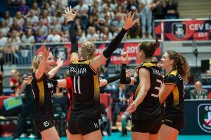 Volleyballerinnen nach EM-Coup gegen Russland im Achtelfinale