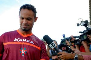 Freigänger nach Mord: Regionalligist heuert Skandal-Torhüter Bruno an