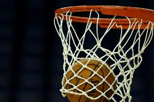 1500 Dollar für schlechte Sicht: Russell Crowe motzt nach Basketball-Rekordpartie in Australien