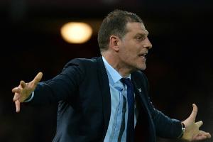 England: Bilic sieht als erster Trainer Gelb-Rot