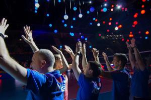 "Schlitzaugen-Geste": Russlands Volleyball-Coach gesperrt