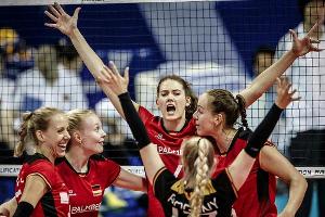 Koslowski mit 15 Spielerinnen in die EM-Vorbereitung