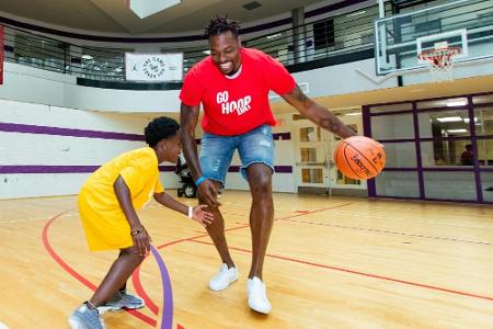 Nach Cousins-Verletzung: Lakers testen Noah und Howard