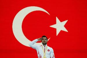 UEFA prüft militärische Geste von türkischen Spielern