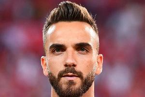 Nach militärischer Geste: Fortuna Düsseldorf verteidigt Karaman und Ayhan