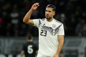 Frühester Platzverweis: Can schreibt unfreiwillig Geschichte