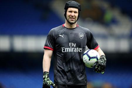 In der Freizeit: Torwart-Legende Cech wird Eishockey-Goalie