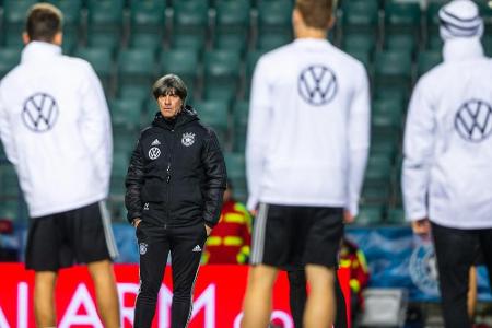 Löw verteidigt Gündogan und Can nach Instagram-Likes