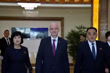 Keine Fans: FIFA-Chef Infantino nach Korea-Duell 