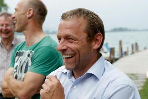 Häßler versteigert WM-Finaltrikot von 1990 für guten Zweck