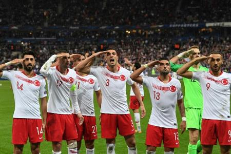 Nach Militär-Gruß: UEFA leitet Untersuchung gegen türkische Spieler ein