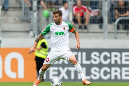 FCA in Gladbach wieder mit Kapitän Baier