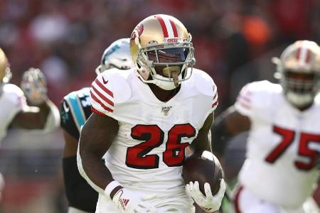 NFL: Nzeochas 49ers gewinnen auch gegen Carolina